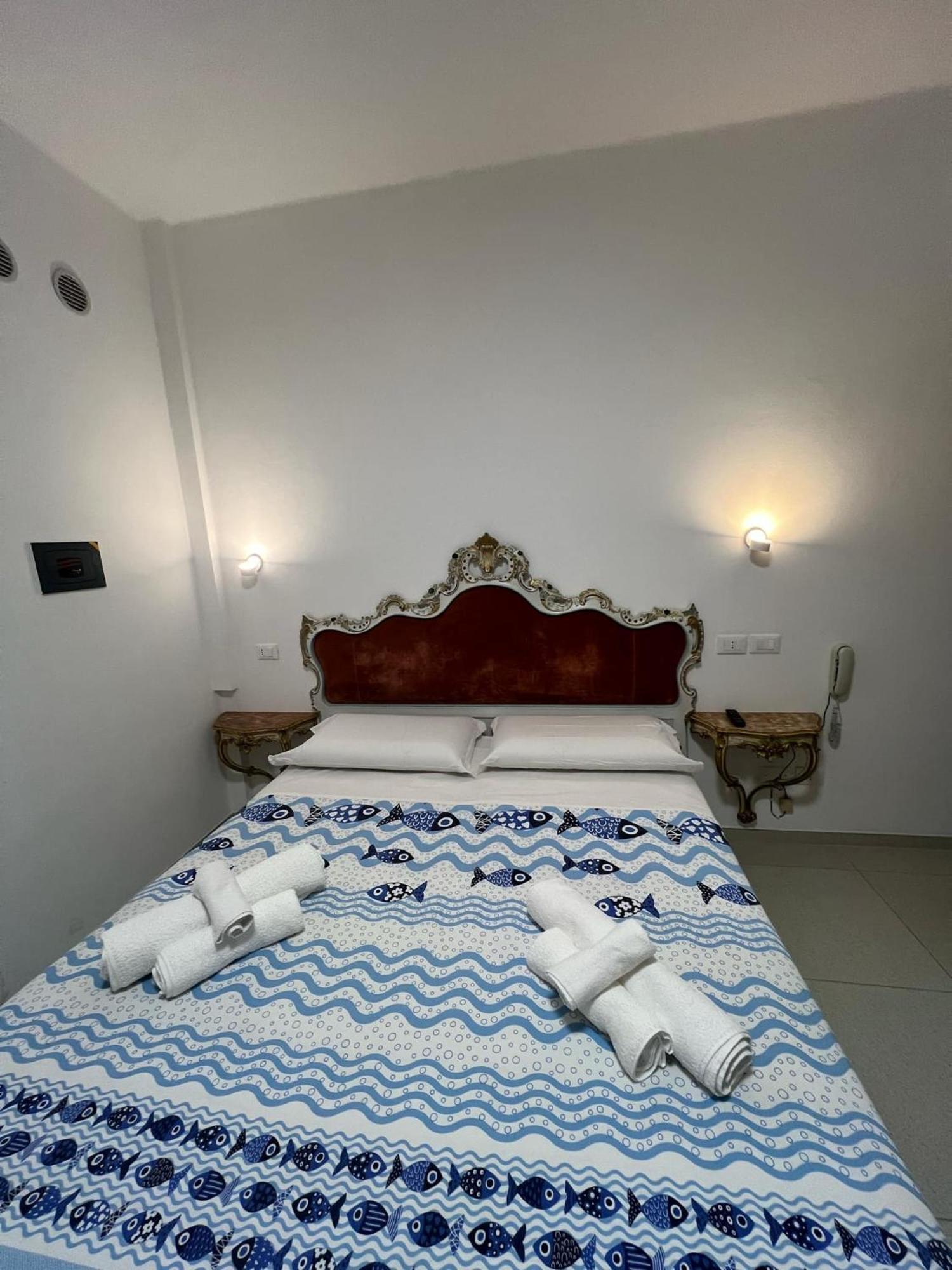 Bike Hotel Oasi Финале Лигуре Экстерьер фото