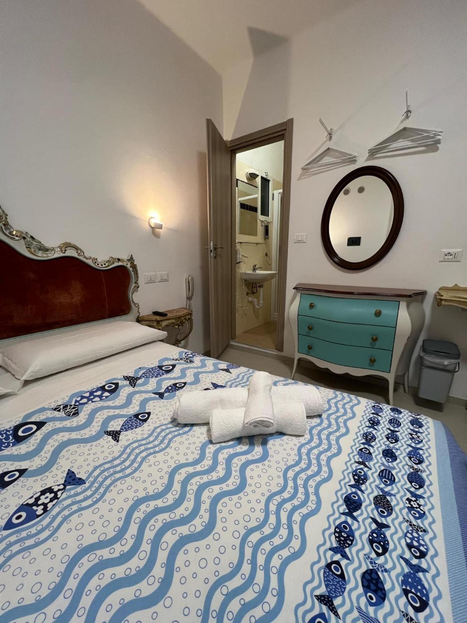 Bike Hotel Oasi Финале Лигуре Экстерьер фото